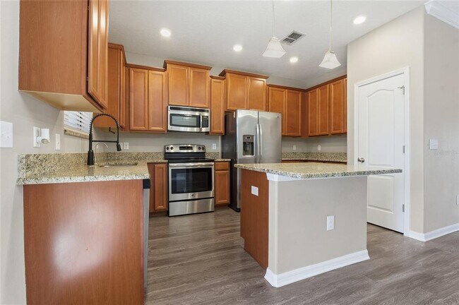 Building Photo - 4320 Fennwood Ct