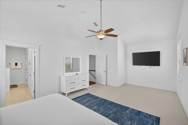 Building Photo - 28 Emerald Beach Cir