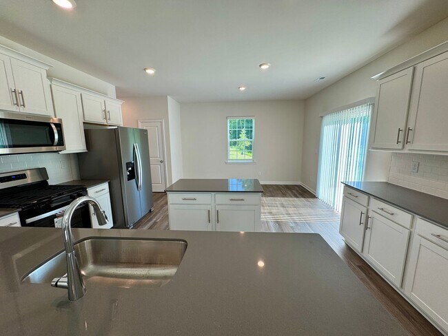 Building Photo - Brand New 4BR/2.5BA Single Family Home