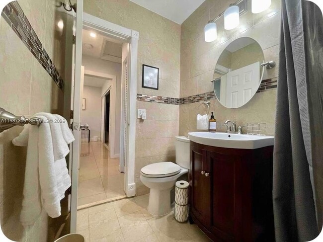 Building Photo - 601 NW 116th St