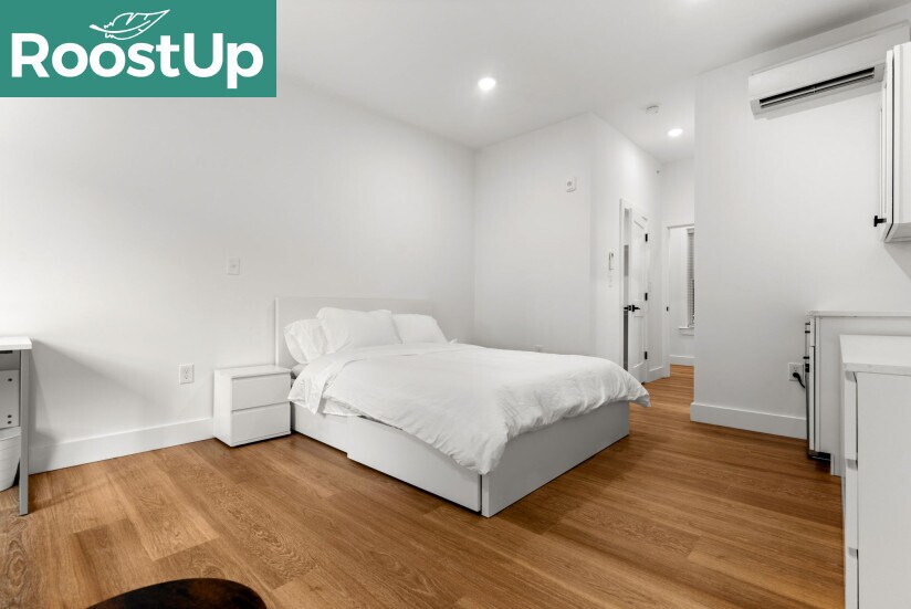 Building Photo - New RoostUp Furnished Private Bedroom with Ensuite Bath in the Mission Hill Neighborhood of Boston!