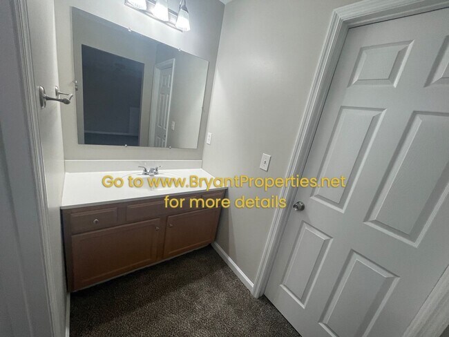 Building Photo - Nashville - Oprayland Area