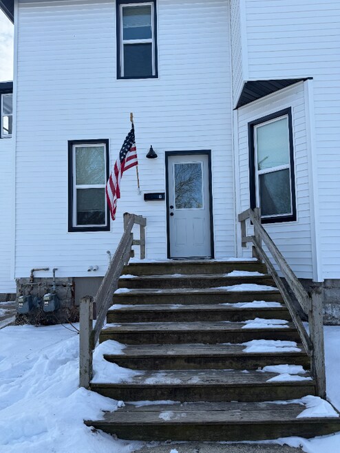 Building Photo - 1101 Stoughton Ave