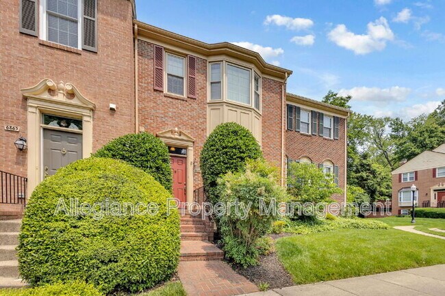 Building Photo - 6861 Williamsburg Pond Ct