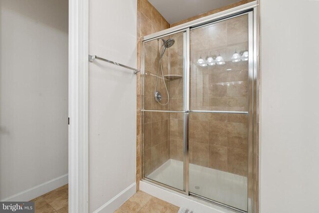 Building Photo - 16729 Shackleford Way