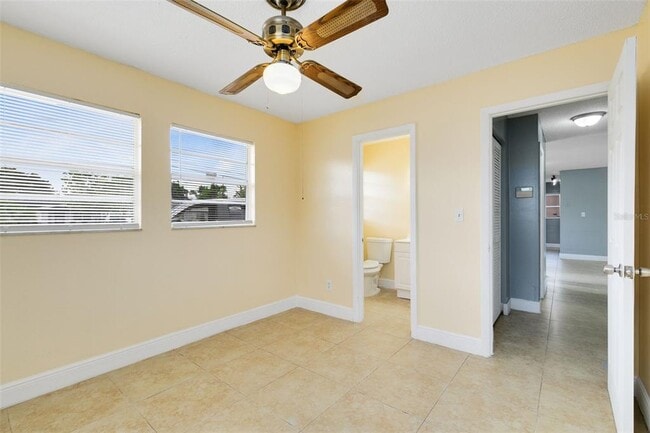 Building Photo - 4469 King Cole Blvd