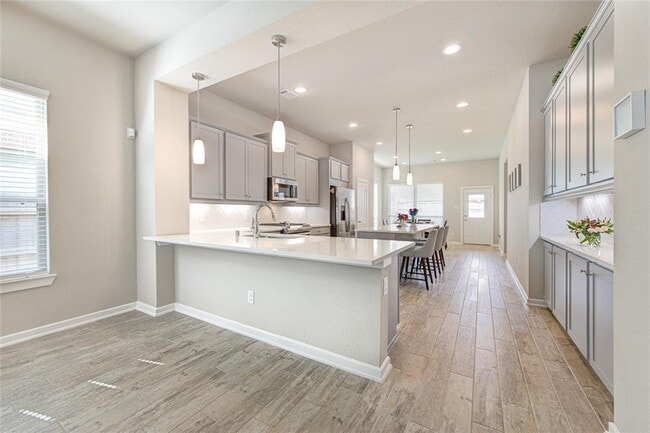Building Photo - 6019 Bristlegrass Ln