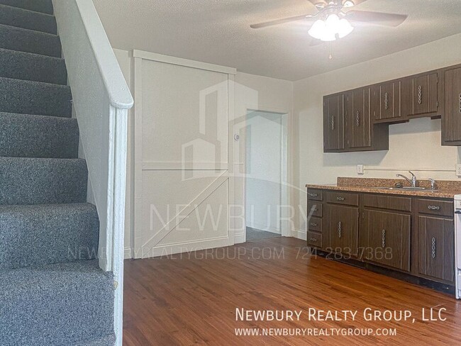 Building Photo - 18 South St