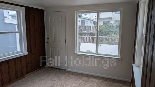 Building Photo - 1438 Alcatraz Ave