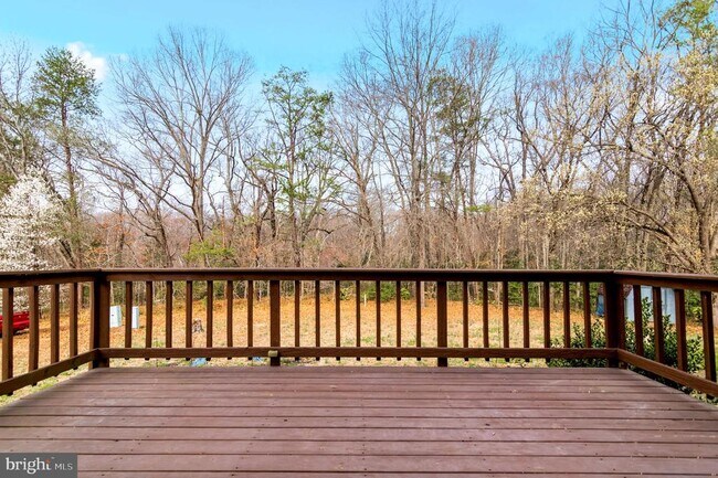 Building Photo - 2009 White Lake Dr