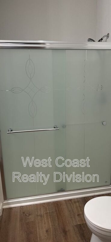 Building Photo - 8690 New Salem St