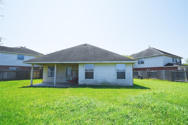 Building Photo - 20802 Vanderwilt Ct