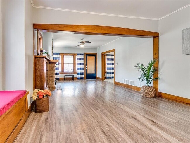 Building Photo - Remodeled 3 Bedroom Bungalow in OKC's Plaz...