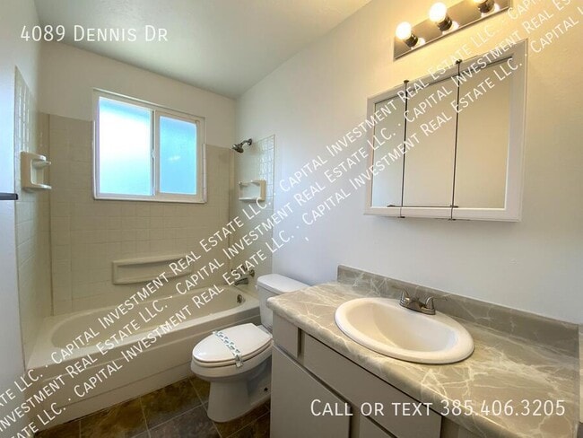 Building Photo - 4089 Dennis Dr