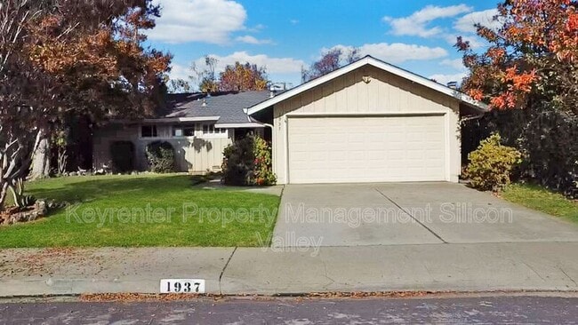 Building Photo - 1937 Stanley Ave