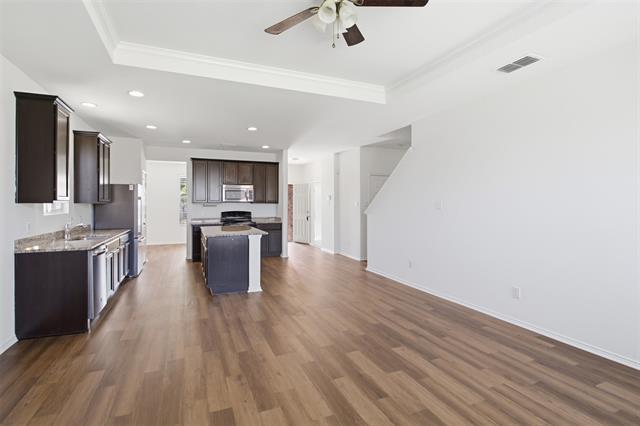 Building Photo - 1716 Gayla Creek Dr