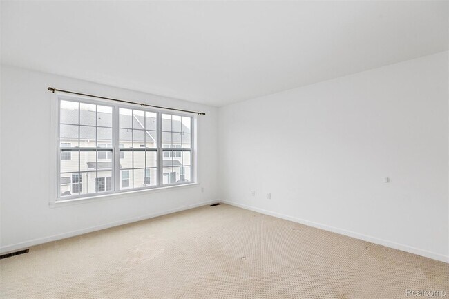 Building Photo - 2769 Ashcombe Dr.