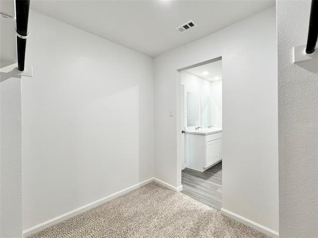 Building Photo - 119 Peace Lily Wy