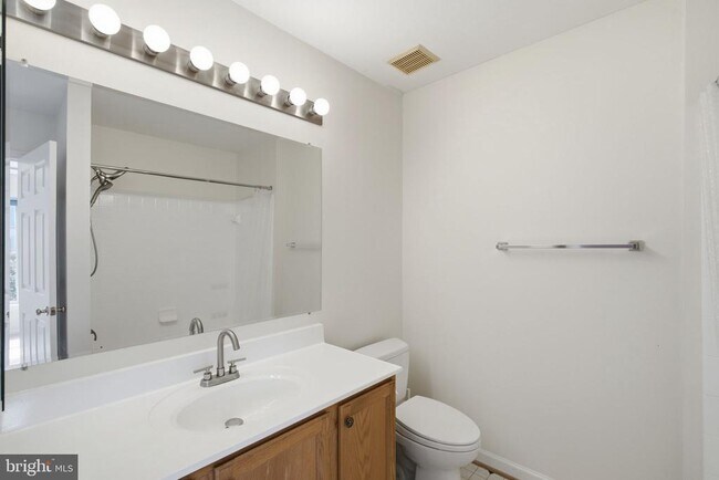 Building Photo - 4603 Weston Pl