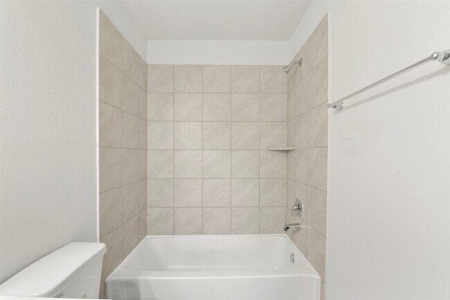Building Photo - 17135 Hailey Harbor Dr