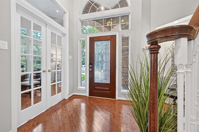 Building Photo - 27 E Shale Creek Cir