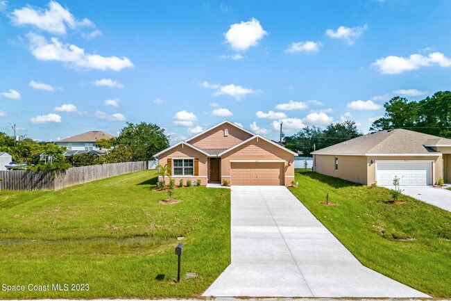 Building Photo - 2309 Jupiter Blvd SW