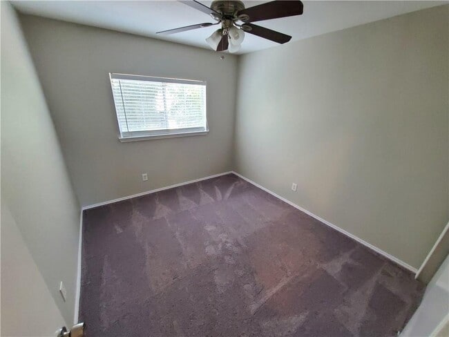 Building Photo - 10733 Marshitahs Way