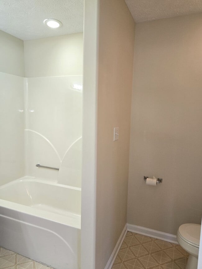 Building Photo - Spring Valley 3 Bedroom one level home !      250916