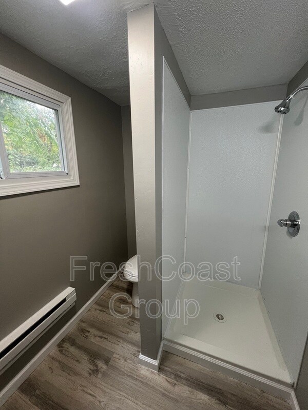 Building Photo - 16118 Arcade Ave