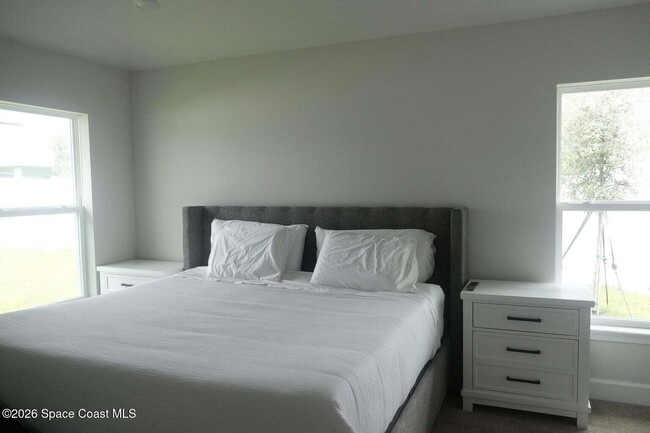 Building Photo - 8674 Pavia St