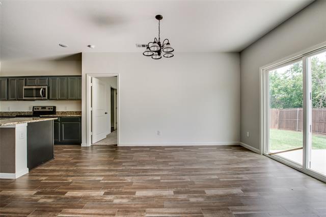 Building Photo - 425 Waterline Dr
