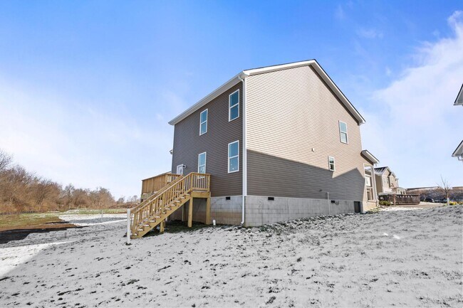 Building Photo - 120 Lambert Fld