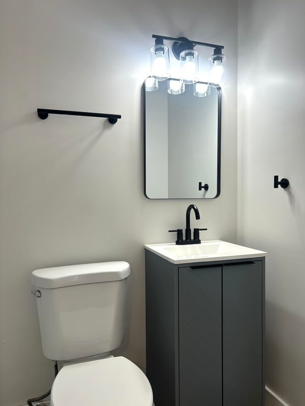 Building Photo - 485 NW 25th Ct