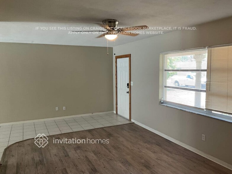 Building Photo - 8924 110th Ln N
