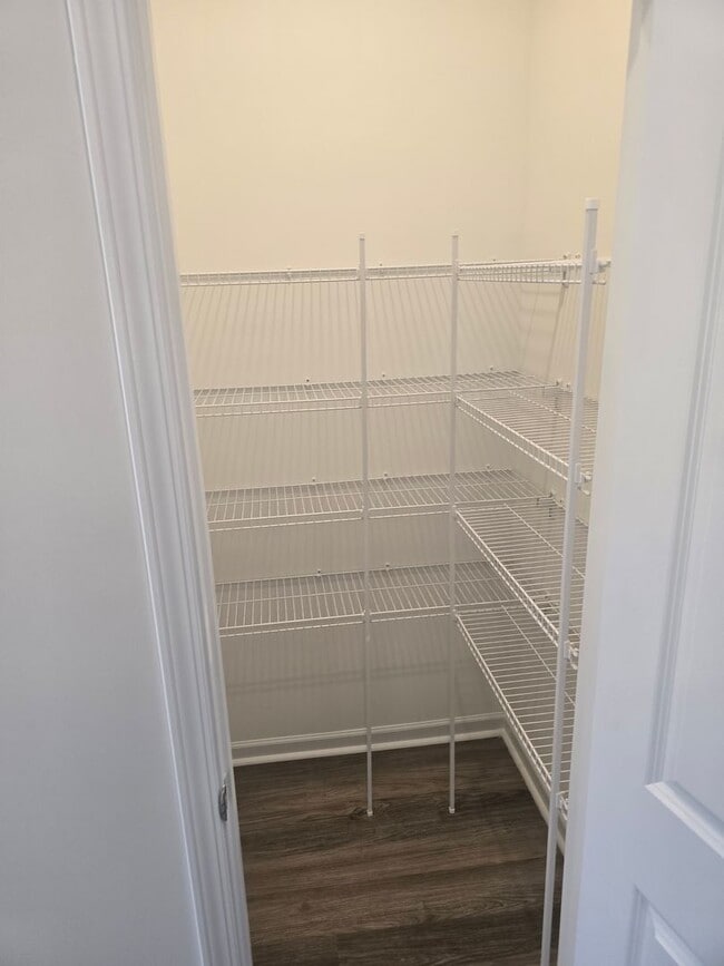 Building Photo - Just Built 3 bed 2.5 bath house in Pinecrest Subdivision