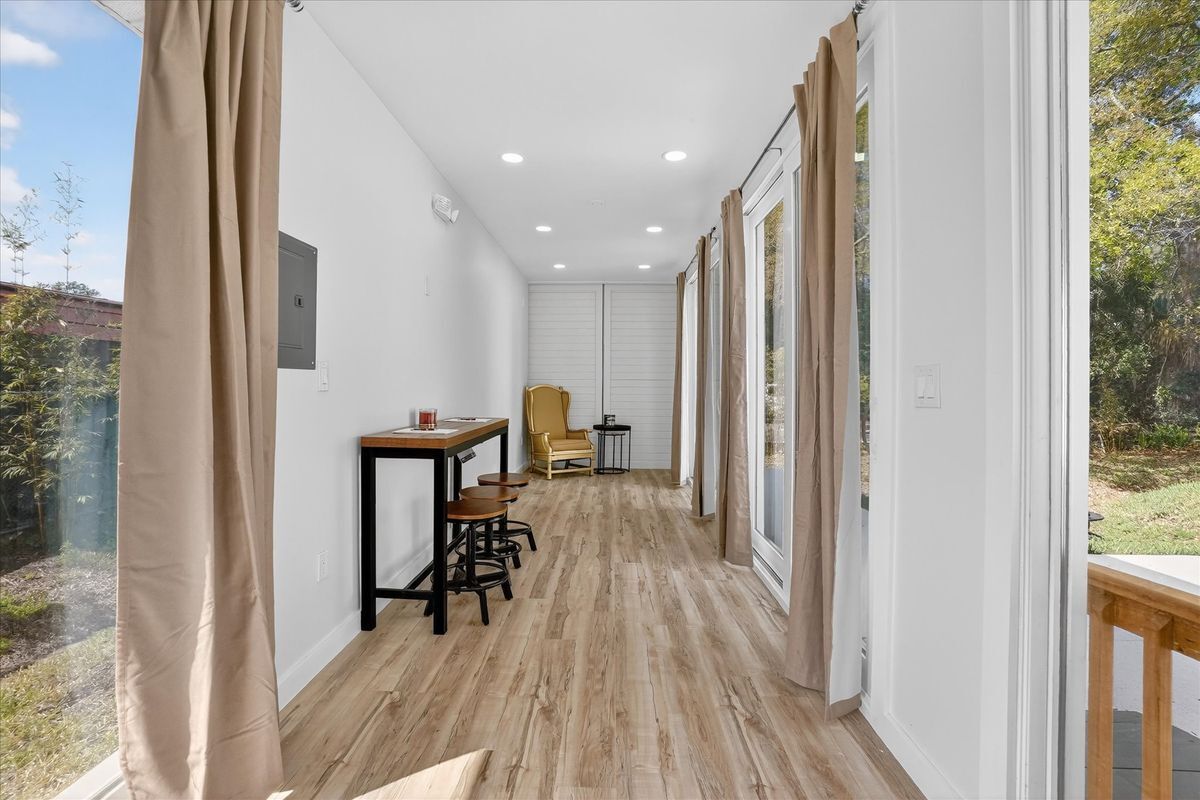 Building Photo - 8778 Waterfront Terrace