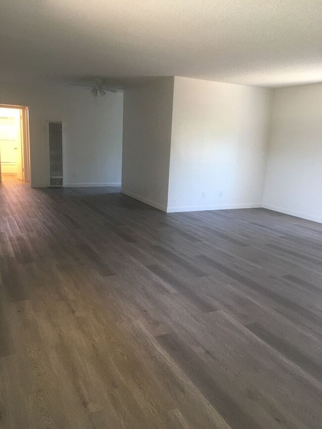 Interior Photo - 18555 Burbank Blvd Apartments