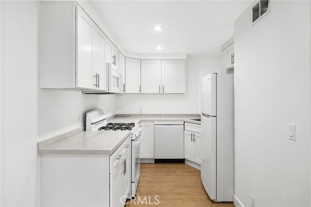 Building Photo - 1119 Linden Ave