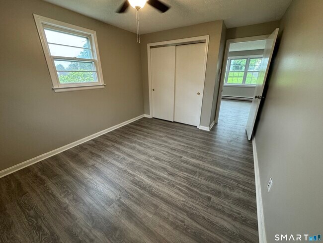 Building Photo - 37 Caswell Ave