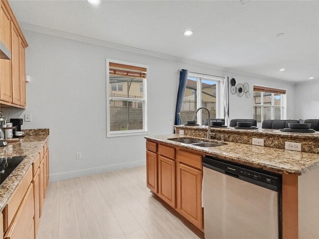 Building Photo - 157 San Carlo Rd