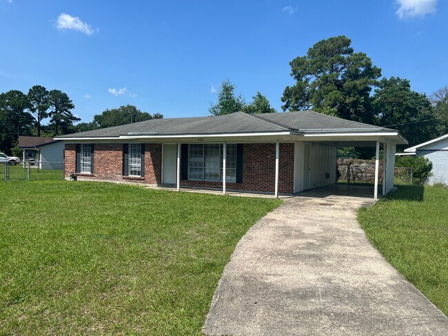 Building Photo - 600 Palmetto St