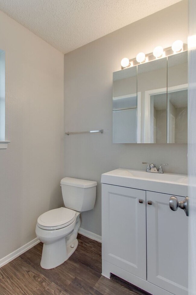 Building Photo - No Carpet! Great tree shaded yard!