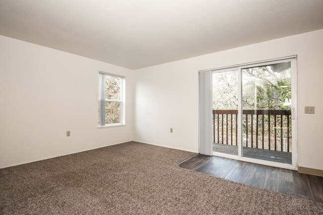 Interior Photo - Rivercrest Apartments