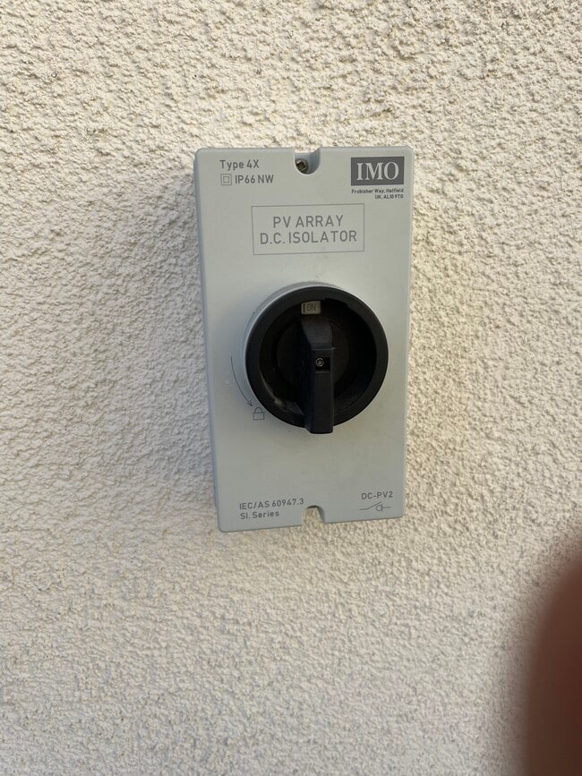 Building Photo - 1402 Mountain Laurel Rd