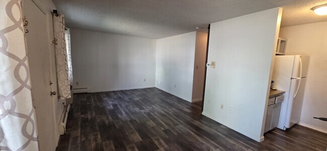 Building Photo - 5995 E Iliff Ave