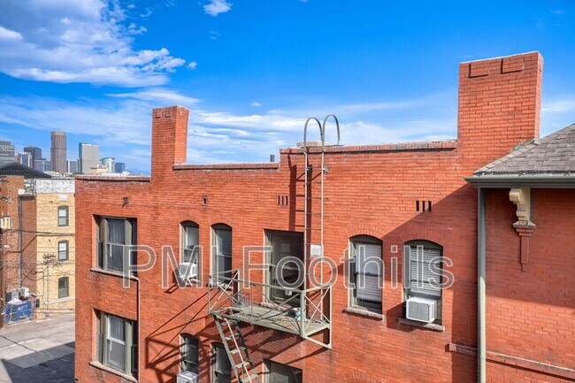 Building Photo - 1441 N Humboldt St