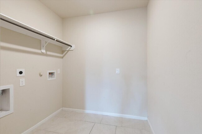 Building Photo - 28938 Grand Teton Ct