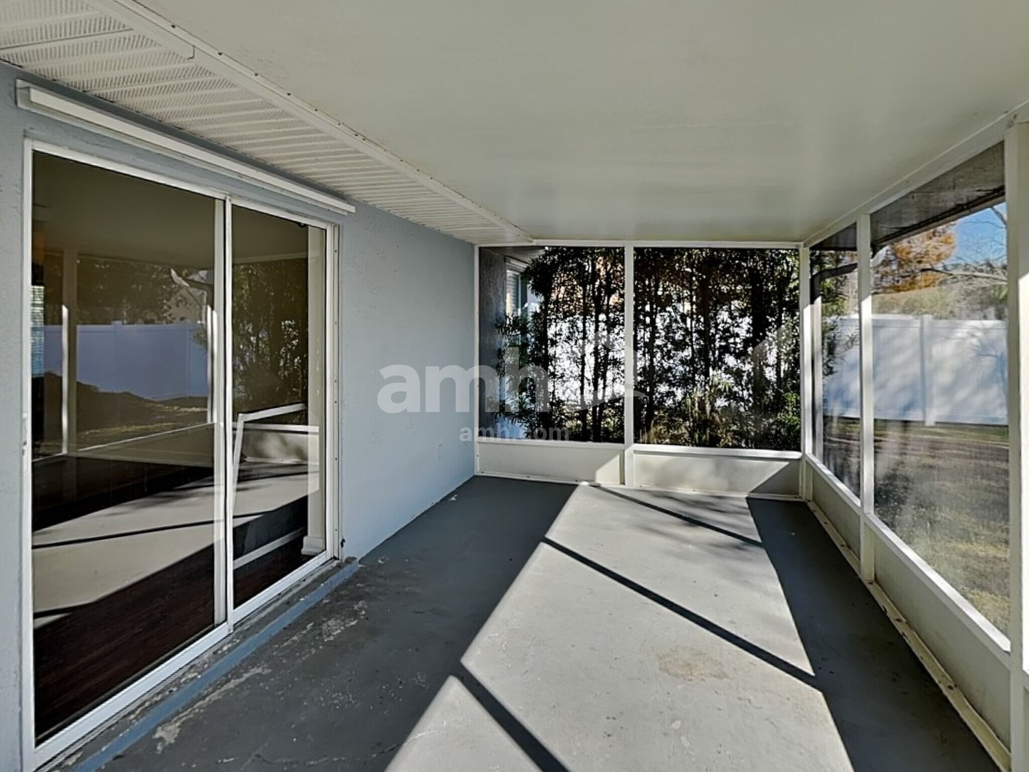 Building Photo - 6707 64th Ln E