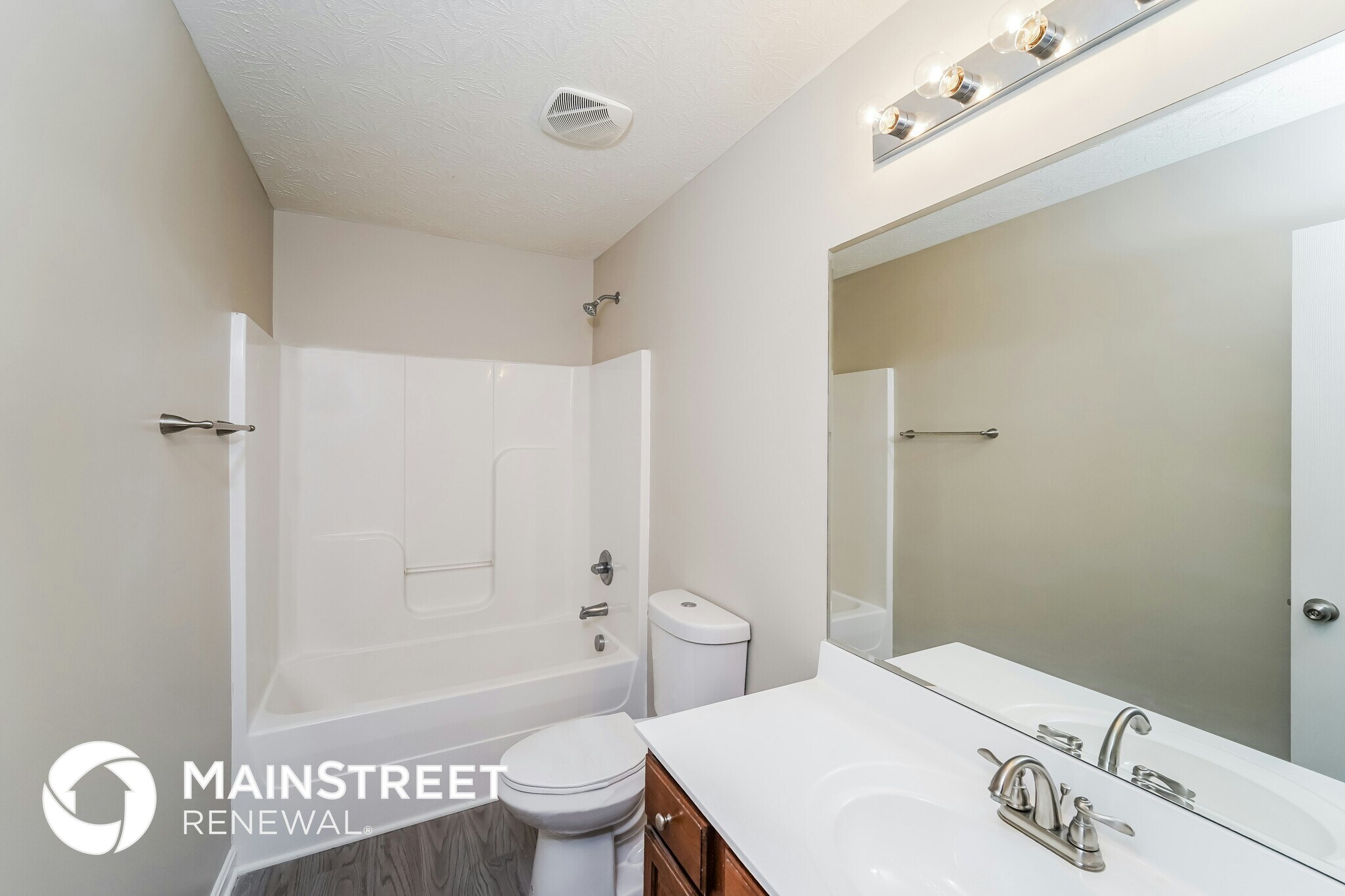 Building Photo - 9222 River Trail Dr