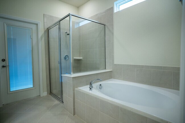Building Photo - 16372 St Kitts Cir